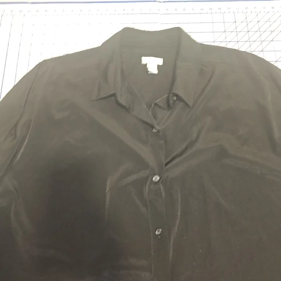 GUC | Chico’s | 3 | Black Button-Down Shirt - Picture 3 of 7